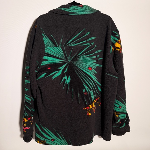 Nike - LeBron James Grey Printed - Sherpa Button-Up Jacket - Cozy Fleece - Picture 3 of 9